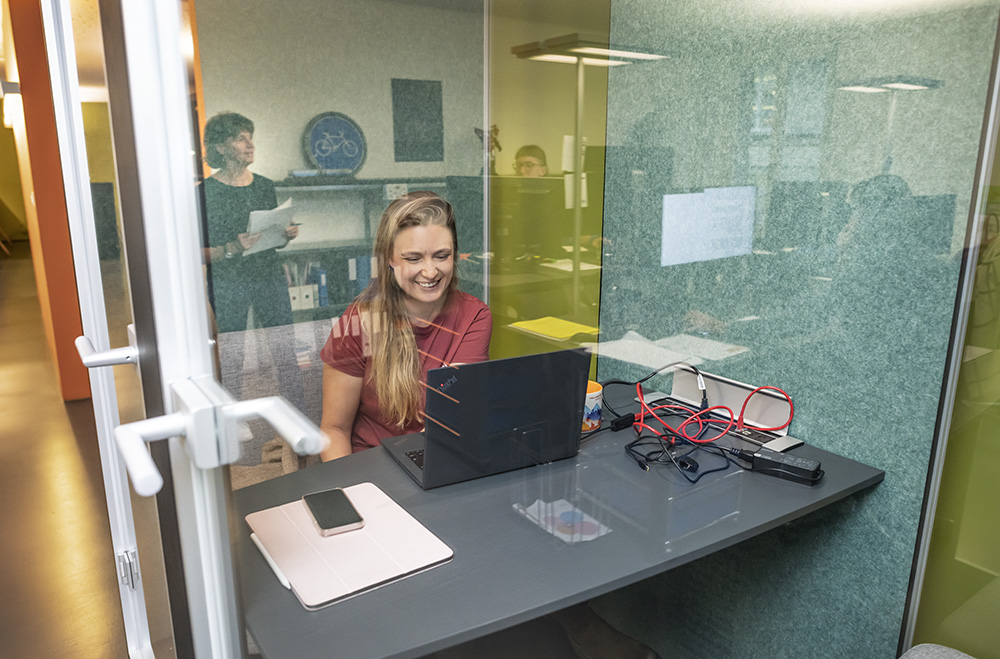 Kabine für Online-Meeting in Metron-Büro in Bern